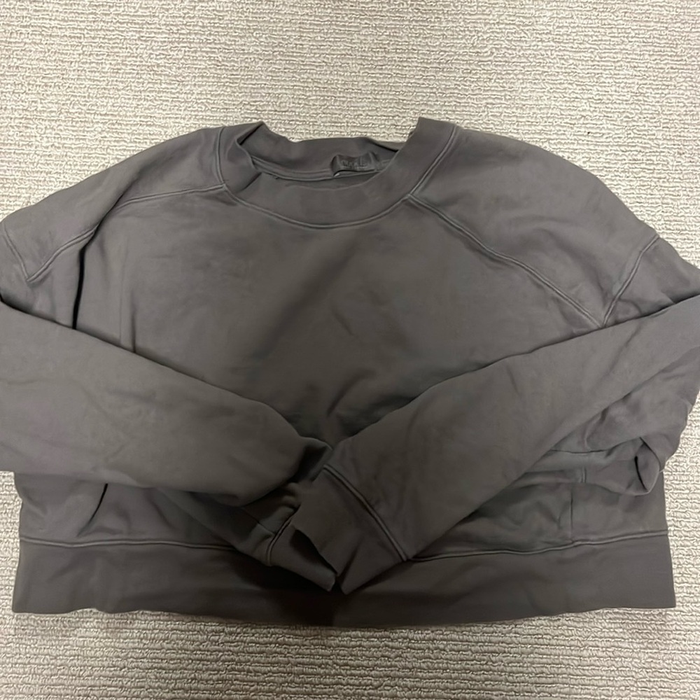 Nuuds cropped sweatshirt in mocha